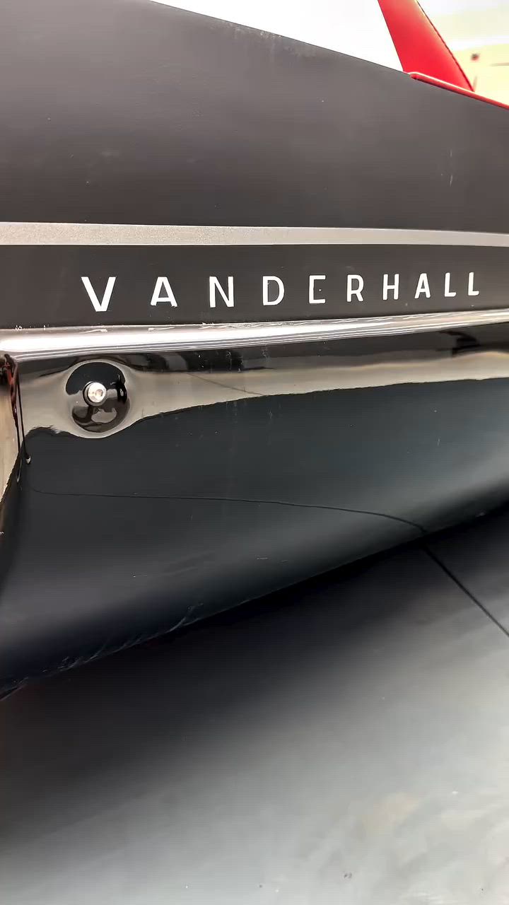 للبيع فقط VANDCRHALL 2024
تفاصيل وسعر بالفيديو 
***********
***********

