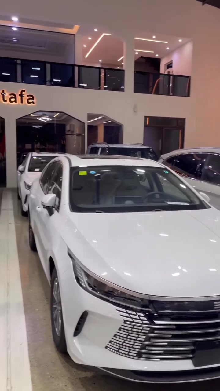 🔥 مو كل يوم تحصل هيچ فرصة... BYD Destroyer 2025 بانتظارك

إذا تبحث عن سيارة تجمع بين التصميم العصري، الأداء القوي، والتوفير في استهلاك الوقود، فإن BYD Destroyer Plug-in Hybrid 2025 تمنحك تجربة قيادة متكاملة بأحدث التقنيات. متوفرة الآن لدى 🏢 شركة ديار المصطفى لتجارة السيارات.

📅 التاريخ: 12 / 7 / 2026

🚗 BYD Destroyer Plug-in Hybrid 2025
💰 21,000,000 دينار عراقي فقط

✨ أبرز المواصفات:
▪️ محرك Plug-in Hybrid اقتصادي وعالي الكفاءة.
▪️ فتحة سقف كهربائية.
▪️ مقاعد جلد فاخرة.
▪️ شاشة وسطية ذكية كبيرة.
▪️ كاميرات 360° وأنظمة أمان متطورة.
▪️ تصميم رياضي ومساحة داخلية مريحة.

📦 البيع بالجملة والمفرد

📞 للاستفسار:
***********
***********

📍 بغداد – معارض البياع – الشارع الوسط

🏢 شركة ديار المصطفى لتجارة السيارات

#BYD #ديار_المصطفى #Destroyer #PlugInHybrid #بغداد
