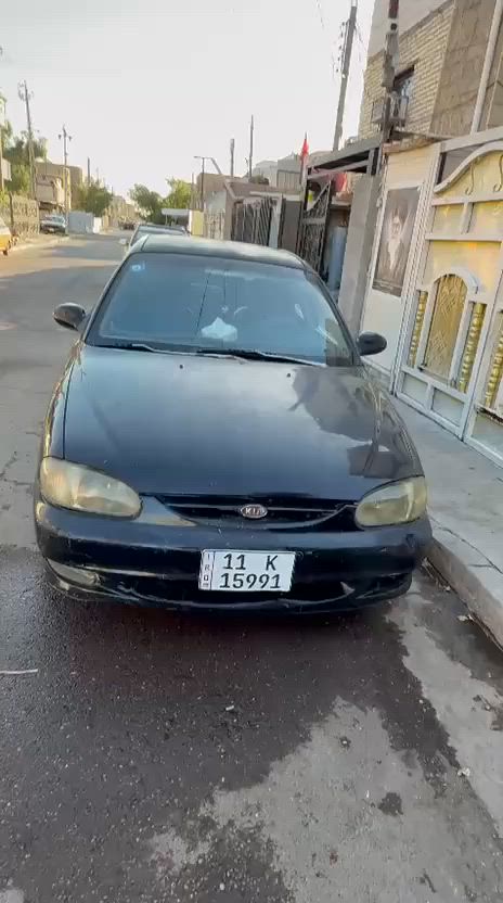 سلام عليكم
كيا سيفيا /2001 
محرك 2000
سياره حلوه مال شغل مال بيت 
الصدر جديد مبدله قبل شهر 
تايرات نظيفات جدد
تبريد شغال بس بي نقص غاز 
الكير مالته عنظيف بس ع D يكوم ينعر اخلي ع عادي مابي شي يمشي ناعم 
رقم بغداد السعر 28 
للاستفسار الاتصال *********** 
مكانه بغداد حي العامل
