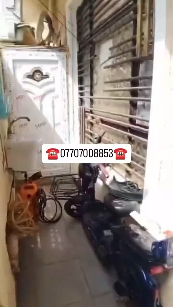 اعلان ………..📣📣
دار للبيع  في #_السريدات٠قديمة٠مربع٠ثالث
🔴 مساحه50متر
واجهة 5متر
نزال 10متر 
مدخل واحد 
🟢ملاحظه البيت نظيف جدا 🌹

ـــــــــــــــــــــــــــــــــــــــــــــــ
ستقبال 
+حولي  +مطبخ معزول + حمام +ترك 
طابق ثاني غرفتين نوم 🛏️ 🛏️ 
خدمات ماء مجاري كهرباء انترنت الوطني جديد 🗼🗼
ـــــــــــــــــــــــــــــــــــــــ
( التعامل والتفاوض مع صاحب العقار حصرا )
______________________________
للاستفسار اتصال+واتس 
☎️***********☎️
#الوسيط للعقار
موقعنا 
السريدات القديمه مدخل الأول 
رابط تلي كرام مكتب الوسيط 
دخلو بي شوفو عروض موجودة 👇👇👇👇👇
https://t.me/cfdsfdfg
___________________________
🟠 اعرض عقارك عدنا وانت مرتاح بالبيت ....واحنا نتولى عملية البيع والترويج
نستقبل عروضكم وطلباتكم على مدار الساعة .....راسلونه
   
#نستقبل_كافة_عروضكم_
وطلباتكم 🔐
