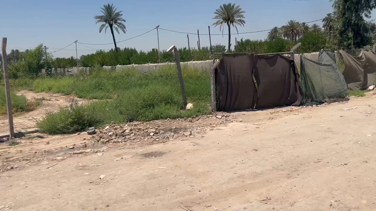 السلام عليكم مزرعه للبيع كافة الخدمات طابو زراعي سند ٢٥ الموقع حله برنون  قرب شط الحله
السعر ١٢٥
(تابع الصفحه لمشاهدة المزيد)
***********
