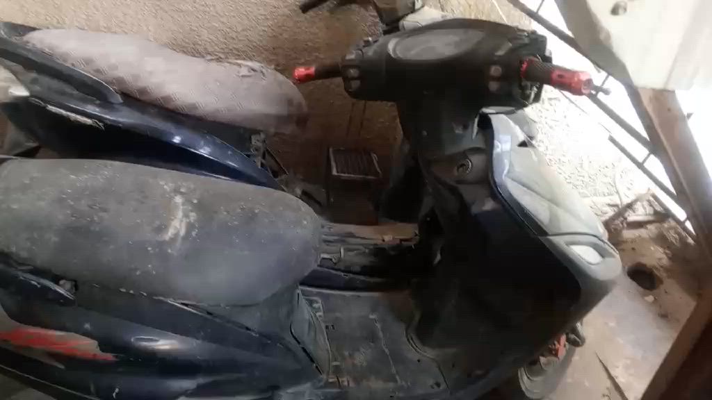 سلام عليكم سكنس و ماكس لبيع شغالات بس متروكات فتره وبسعر مناسب لمكان البياع لرقم ***********
