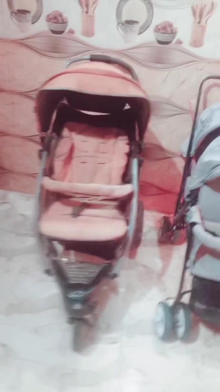 عرباين طفال البيع نضيفات وسعر مناسب ومكان شطره وهاذه رقم صاحب العربان ***********
