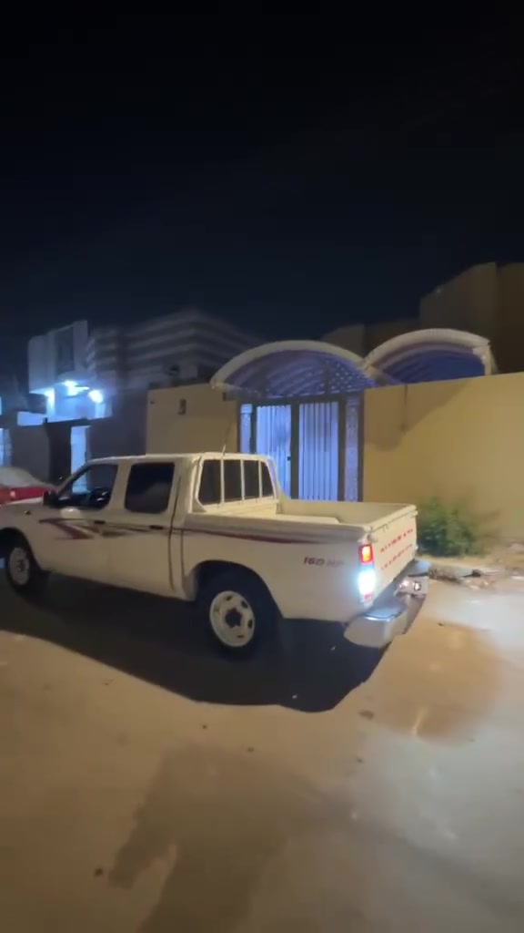 نيسان شبوط مال مزاد اصل 2003محدث 2015 تبريد واحد على واحد دواخل جديد مكينةمجفتة تجفيت ستادية  الكير نعمة من الله الجام فر السيارة عوزها ترقيم من قبل وزارة الداخلية او حدادية وتخم تاير الله يشهد صارت علينا ب60 ورقة السعر 57 قفل ماكو بعد مكاني بصرة بل زبير 

رقمي :***********
قفل 57 
والشراي ماتكضة الورقة والورقتين
