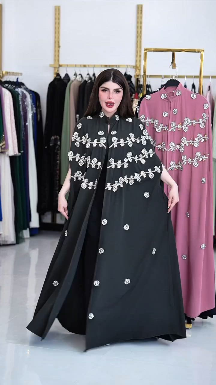 أحدث صيحات الموضة العالمية 

🎗️جديدنا بشت أماراتي

🪄الشغل يدوي مع سليكون حراري🪡🧵
✨بشت أماراتي الأقماش فرسان الأصلي 💯

🎗️قياساتـه :- من وزن 60 الى وزن 120 

💸السعر :-  58 الف  مع توصيل

للحجز والاستفسار على رقم 

الواتس اب ***********

@إشارة
