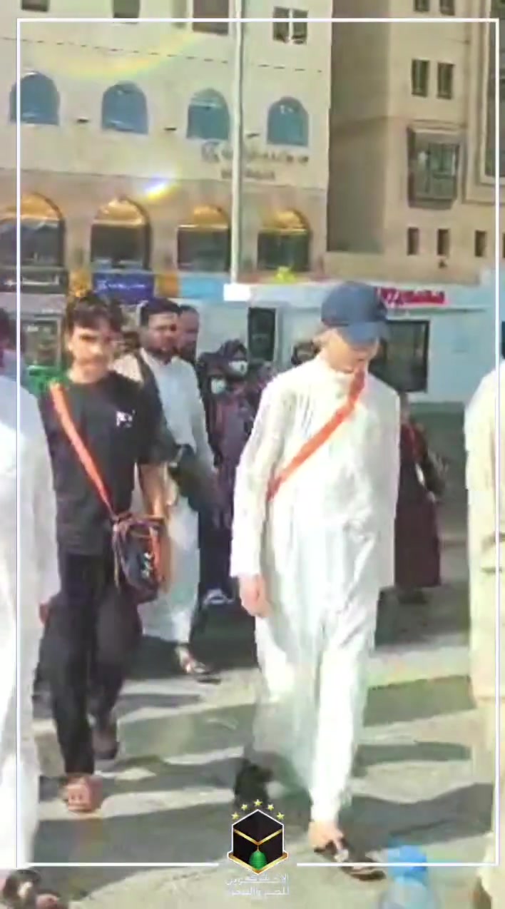 بفضل الله تعالى دخول معتمري شركة الاخوين للحج والعمرة إلى #الروضةالشريفة عصر هذا اليوم ذلك فضل الله رحلة(7/22)

مستمرين باستلام جوازات السفر الخاصة بالرحلة القادمة 
           رحلة #المولدالنبوي_الشريف  رحلة (8/18)
 ✅جمعةفي المدينةالمنورة  وجمعة في مكة المكرمة ✅     
للبر والطيران، ضمن برامجنا المميزة وخدماتنا الراقية التي اعتدتم عليها.

🌟 السكن في فنادق خمس نجوم مطلة على الحرم المكي الشريف – أبراج الحرم.
🌟 #برنامج_الطيران  المميز يشمل:
📍 5 ليالٍ في المدينة المنورة.🧿(وليس 2او3ليالي )🧿
📍 5 ليالٍ في مكة المكرمة.
📍 (10) ليالٍ كاملة من الراحة والطمأنينة والعبادة.

🌟#برنامج_البر المميز يشمل :
📍5ليالي في المدينة المنورة 🧿(وليس 2او3ليالي)🧿
📍4ليالي في مكة المكرمة 
📍(9)ليالي كاملة من غير الطريق 

✅برامج واسعار وفنادق #رحلةالمولد_النبوي_الشريف
—————————————————————————
🔴البرنامج الاول الذهبي برا
  ( الفندق في ابراج الحرم 🌟🌟🌟🌟🌟خمس نجوم   ) 
🔺البر 🚌🚌النقل في باصات VIP 
    السعر (600$)فقط #برا  
🔺البرنامج الاول الذهبي الطيران  ✈️✈️ 
       (الفندق في ابراج الحرم 🌟🌟🌟🌟🌟خمس نجوم )
       السعر (1150$)فقط التصريف من حق المعتمر 
-------------------------------————————————
🔴الرنامج الثاني برا 
(الفندق رمادا دار الفائزين النقل بباصات vip)
السعر (550$)فقط #برا
🔺برنامج الطيران ✈️✈️(1050$)فقط التصريف للمعتمر 
————————————————————————————
البرامج تشمل 
ضيافة الطريق اكل وشرب خدمة مقدمة من الشركة 
المبيت في شاليهات حائل المكيفة وليس في استراحات الطريق او المساجد 
المزارات في المدينة المنورة ومكة المكرمة 
ارشاد ديني متخصص يرافق الرحلة 
كادر إداري متخصص في خدمة المعتمرين وكبار السن 
هدايا لمعتمرينا الكرام حقيبة كتف وباج تعريفي ووشاح نسائي تعريفي 
———————————————————————-

#للاستفسارالاتصال_بمقرشركةالاخوين_للحج_والعمرةاواحدفروعها 

⚠️ المقاعد محدودة جداً جداً جداً للبر والطيران.

📍 فروعنا:
✅ بغداد – نفق الشرطة. *********** الحاج مصطفى الهيتي 
✅ الأنبار / هيت – حي المعلمين. *********** حجي عمر الهيتي
✅ الفلوجة – حي العسكري – شارع المحيط.***********
✅ الرمادي – شارع الملعب مقابل مدخل ملعب الرمادي الرياضي.
✅ عنه – السوق الرئيسي.***********
✅  ناحيه الفرات تل اسود مقابيل محطة تل اسود المشيده 
                                       ***********

📞 للحجز والاستفسار:
📱  @الحاج عمر الهيتي: ***********
📱 الحاج مصطفى الهيتي: ***********

#باشرنا
#شركة_الأخوين_للحج_والعمرة
#عمرة_محرم
#أبراج_الحرم ونطمئن اهالي المعتمرين ان الكل بخير وصحة وسلامة 

مستمرين باستلام جوازات السفر الخاصة بالرحلة القادمة 
           رحلة #المولدالنبوي_الشريف  رحلة (8/18)
 ✅جمعةفي المدينةالمنورة  وجمعة في مكة المكرمة ✅     
للبر والطيران، ضمن برامجنا المميزة وخدماتنا الراقية التي اعتدتم عليها.

🌟 السكن في فنادق خمس نجوم مطلة على الحرم المكي الشريف – أبراج الحرم.
🌟 #برنامج_الطيران  المميز يشمل:
📍 5 ليالٍ في المدينة المنورة.🧿(وليس 2او3ليالي )🧿
📍 5 ليالٍ في مكة المكرمة.
📍 (10) ليالٍ كاملة من الراحة والطمأنينة والعبادة.

🌟#برنامج_البر المميز يشمل :
📍5ليالي في المدينة المنورة 🧿(وليس 2او3ليالي)🧿
📍4ليالي في مكة المكرمة 
📍(9)ليالي كاملة من غير الطريق 

✅برامج واسعار وفنادق #رحلةالمولد_النبوي_الشريف
—————————————————————————
🔴البرنامج الاول الذهبي برا
  ( الفندق في ابراج الحرم 🌟🌟🌟🌟🌟خمس نجوم   ) 
🔺البر 🚌🚌النقل في باصات VIP 
    السعر (600$)فقط #برا  
🔺البرنامج الاول الذهبي الطيران  ✈️✈️ 
       (الفندق في ابراج الحرم 🌟🌟🌟🌟🌟خمس نجوم )
       السعر (1150$)فقط التصريف من حق المعتمر 
-------------------------------————————————
🔴الرنامج الثاني برا 
(الفندق رمادا دار الفائزين النقل بباصات vip)
السعر (550$)فقط #برا
🔺برنامج الطيران ✈️✈️(1050$)فقط التصريف للمعتمر 
————————————————————————————
البرامج تشمل 
ضيافة الطريق اكل وشرب خدمة مقدمة من الشركة 
المبيت في شاليهات حائل المكيفة وليس في استراحات الطريق او المساجد 
المزارات في المدينة المنورة ومكة المكرمة 
ارشاد ديني متخصص يرافق الرحلة 
كادر إداري متخصص في خدمة المعتمرين وكبار السن 
هدايا لمعتمرينا الكرام حقيبة كتف وباج تعريفي ووشاح نسائي تعريفي 
———————————————————————-

#للاستفسارالاتصال_بمقرشركةالاخوين_للحج_والعمرةاواحدفروعها 

⚠️ المقاعد محدودة جداً جداً جداً للبر والطيران.

📍 فروعنا:
✅ بغداد – نفق الشرطة. *********** الحاج مصطفى الهيتي 
✅ الأنبار / هيت – حي المعلمين. *********** حجي عمر الهيتي
✅ الفلوجة – حي العسكري – شارع المحيط.***********
✅ الرمادي – شارع الملعب مقابل مدخل ملعب الرمادي الرياضي.
✅ عنه – السوق الرئيسي.***********
✅  ناحيه الفرات تل اسود مقابيل محطة تل اسود المشيده 
                                       ***********

📞 للحجز والاستفسار:
📱  @الحاج عمر الهيتي: ***********
📱 الحاج مصطفى الهيتي: ***********

#باشرنا
#شركة_الأخوين_للحج_والعمرة
#أبراج_الحرم
