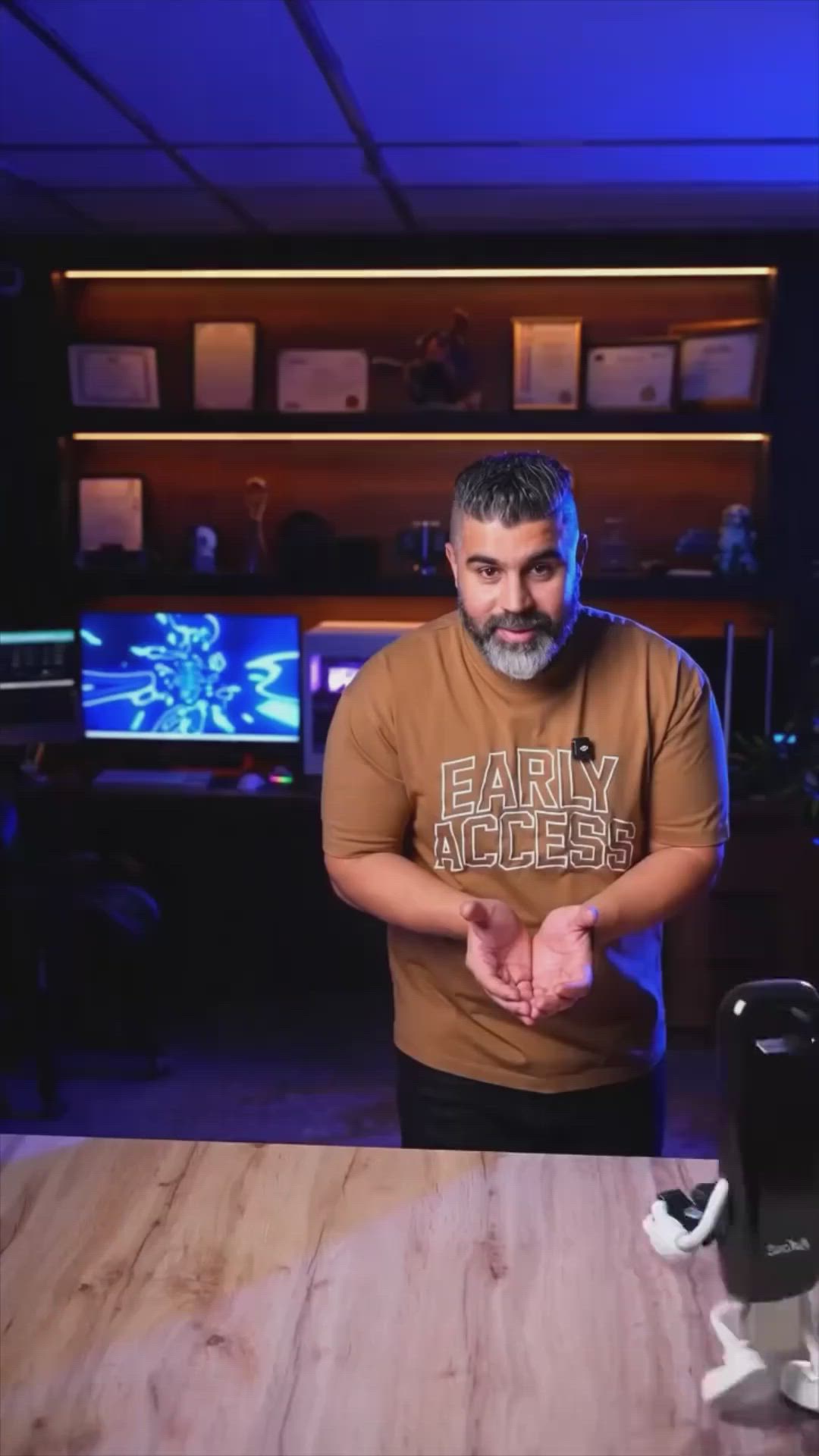 سالفة نقل الملفات والحفاظ عليها صارت أسهل من قبل بهواي… 💾🔥 صار ذواكر توصل سعتها لـ 1 تيرا وأكثر! يعني تگدر تضم وتخزن صورك، فيديوهاتك، وشغلك كله بمكان واحد، وبدون ما تشيل هم الذاكرة تفول أو تضيع ملفاتك اطلبها هسه من موقعنا الإلكتروني ____ أوقات العمل 🕚من ساعة 11 صباحاً لغاية 11 مساءاً عدا يوم الجمعة من ساعة 4 لغاية 11 مساءاً 📍العنوان : البصرة/العباسية مقابل شركة اسياسيل 📱ارقام المركز : المبيعات / *********** - ***********
