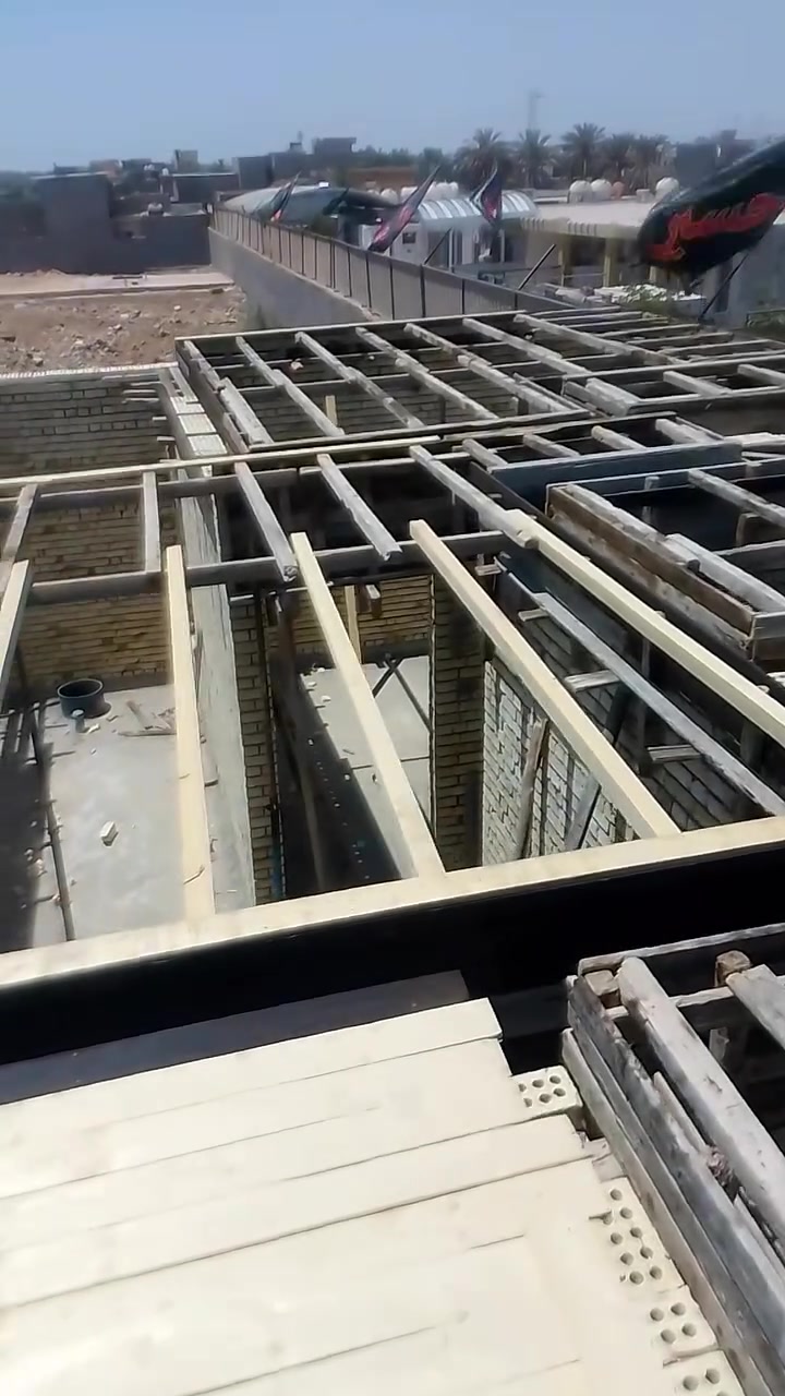 السلام عليكم نجار قالب خلفت بناء شغل درجه اولى حسب ابو البيت شيريد بغداد فقط ***********واتساب
