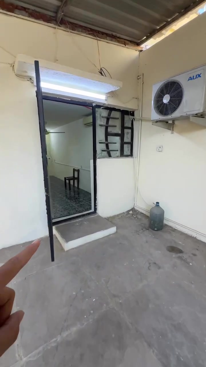 مشتمل للايجار ط اول 📍المنصور حي المتنبي
باب معزول 

غرفتين وصاله ومطبخ وخدمات 

مجهز سبالت + كاونتر 

السعر 800 الف 

عوائل او شباب او بنات (محترمين )

📍 للاستفسار والتواصل:

📞 ***********

📞 ***********

الغليون : للاستثمار والتطوير العقاري 

✨ إذا عندك عقار للبيع أو للإيجار، راسلنا والباقي علينا ✨

#عقارات_القادسية #عقارات_اليرموك #عقارات_المنصور #عقارات_الحارثية #عقارات_الكاظمية #عقارات_الاعظمية #عقارات_العطيفية #عقارات_حي_الجامعة #عقارات_حي_العدل #عقارات_حي_الخضراء #عقارات_الغزالية #عقارات_العامرية #عقارات_حي_الجهاد #عقارات_حي_الحسين #عقارات_البياع #عقارات_السيدية #عقارات_الدورة #شقق #ايجار #للايجار #استثمار #مجمع #طابو_زراعي #للبيع #عقارات_زيونه
