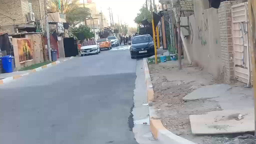 السلام عليكم دار للبيع ١٠٠ متر عنوان شارع الضغط فرع دارة الكهرباء يحتؤي ٣ غرف نوم السعر ١٨٠ وبي مجال الاستفسار او خاص باقي تفاصيل أكثر ***********
