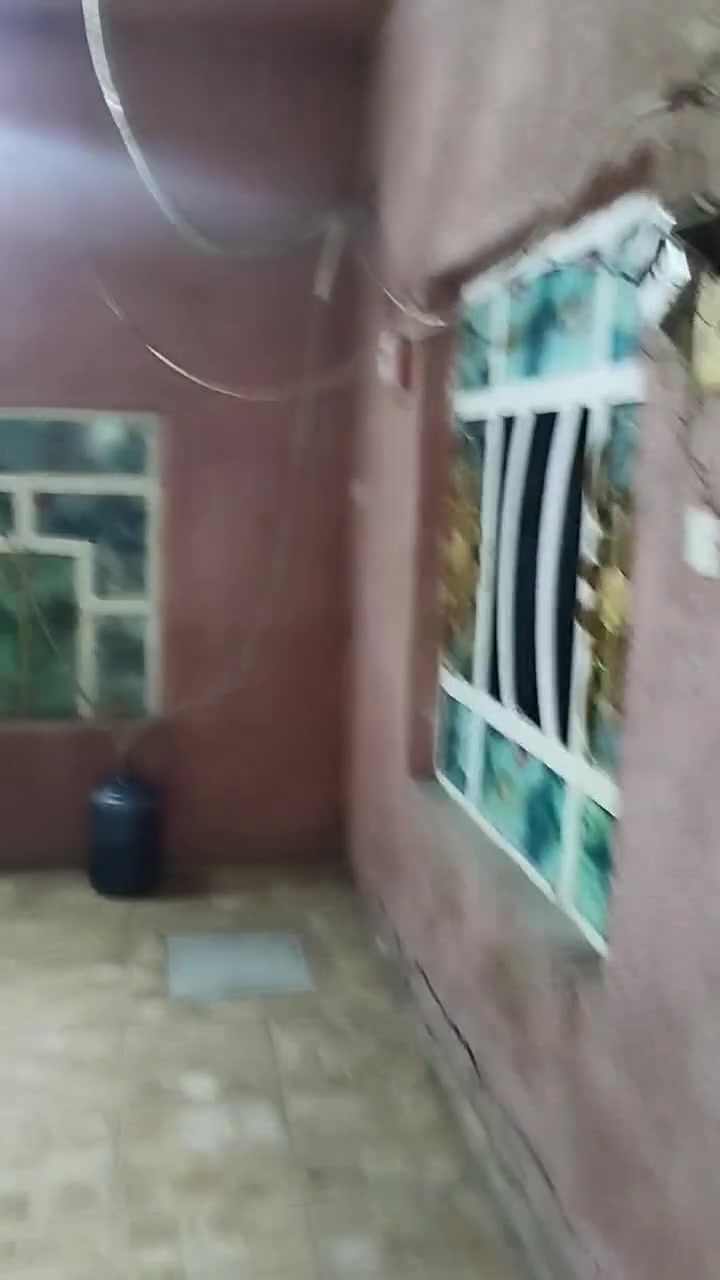نص قطعه اللبيع قطاع 21 طابق ونص عكاده نضيفه حيل ***********
