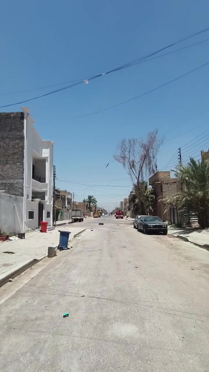 سلام عليكم
للبيع 50 متر زيرو غير مستخدم بناء 2026 و بأعلى المواصفات الطابق الأرضي استقبال و مطبخ وصحيات، الطابق الثاني غرفتين نوم وحده منهن سويت، كيز وخزان ماء كامل و جاهز من كل شي العنوان في منطقة الثلاثينات على شارع 20 قرب المستشفى التركي ونفس الشارع يطلع ع السايدين الشهيد رائد
*********** واتساب
