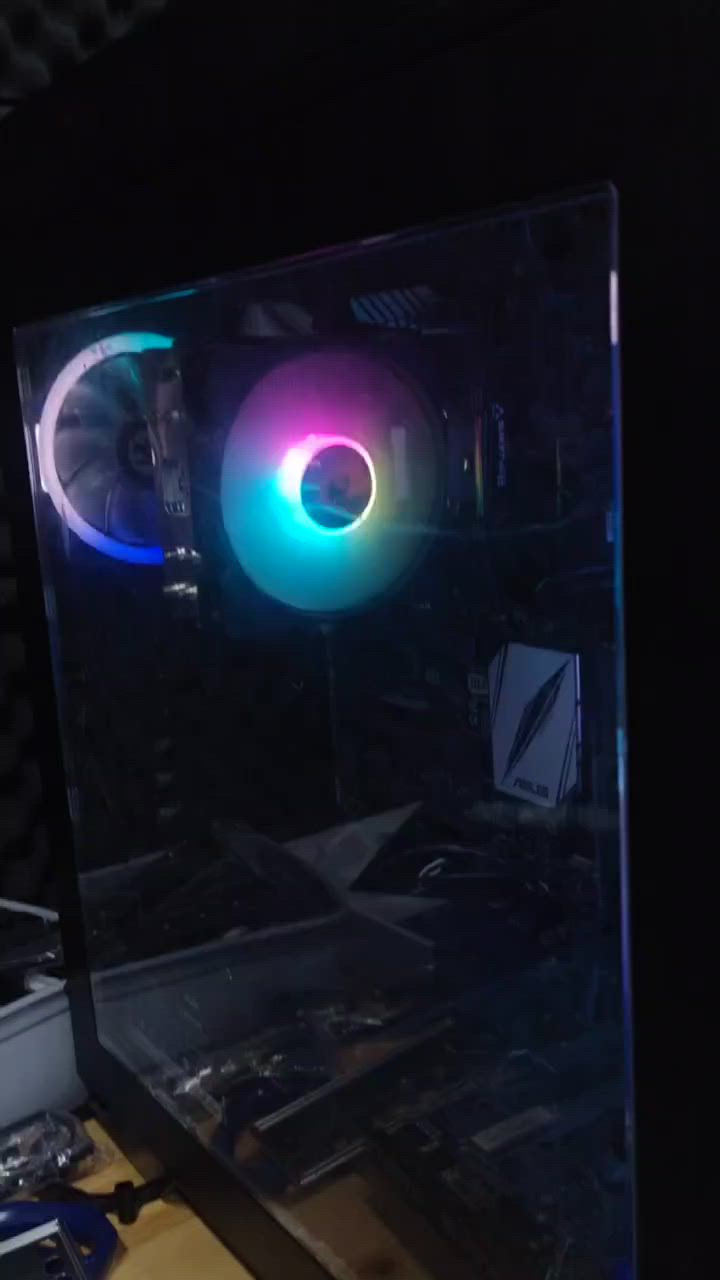 للبیع ٣٥٠ الف
I5 6500
Ram8 3200mhz
Rx580 8gb
128ssd
500hdd
550w


**إذا كنت صاحب هذا الإعلان وتريد حذفه لأي سبب، رجاءا أرسل رسالة إلى الدعم الفني**