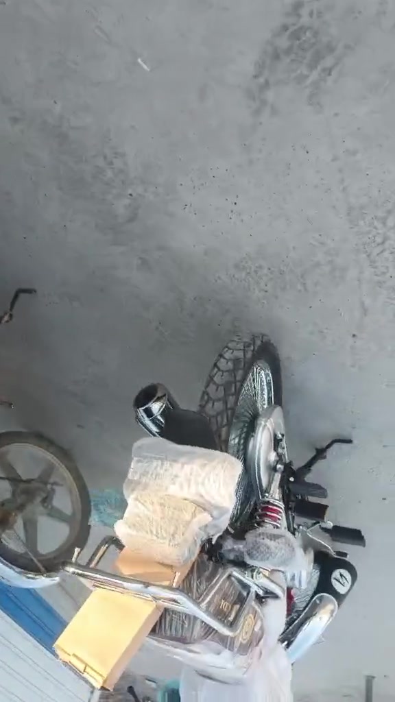 سلام عليكم تايكر 5كير موديل 26ماشيه 1400كيلو بعده زيرو السعر850وبيه مجال حك الجيه مكاني تكريت للستفسار ‏‪***********‬‏
