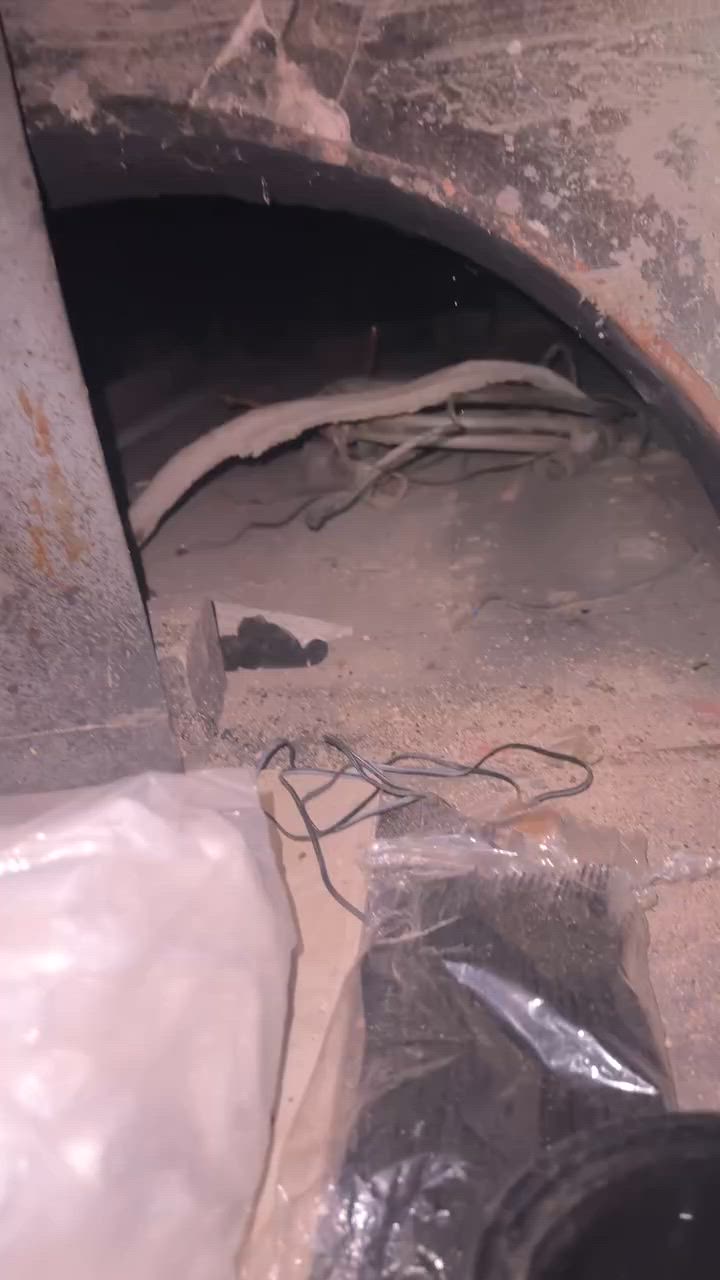 اخوان محل لليجار بغداد الكرخ 
تقاطع شارع الضغط شرطه رابعه 
***********

بي كوره فرن حجري قديمه 
اجاره 800 الف
