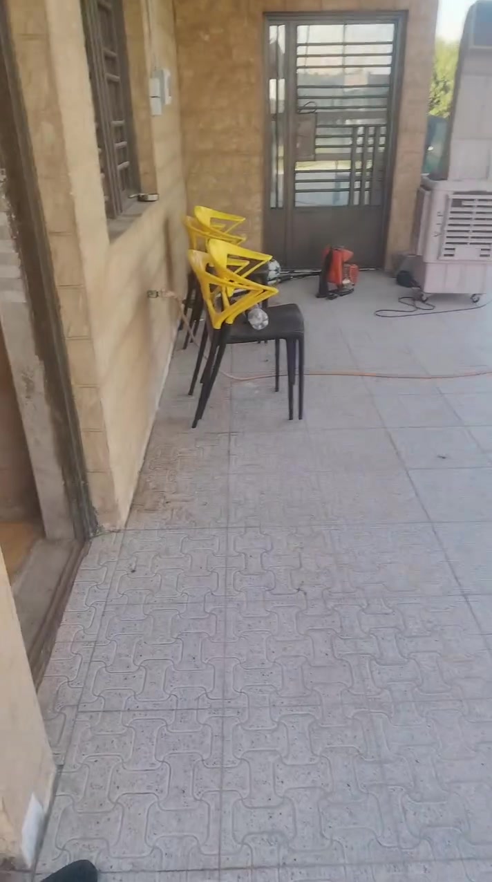 سلام عليكم مزرعة لبيع 2دونم وثا تحب تشتري نص من عته عادي تصل ودلل ***********ج

