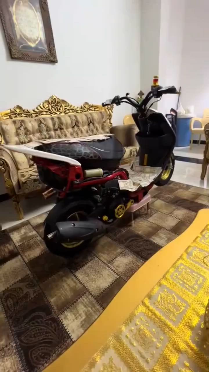 سلام عليكم للبيع ماكس مالعب
المكان بغداد صليخ
مكلف بالنشر للاتصال والاستفسار  *********** 

الدراجه شاصي مصبوغ🟥
عليه عقل رياضي أبو الريموت📟
عليه صدر كاربون 🔥
دبل خلفي رياضي مالرمبه مشمشي
وفج brembo وتطواله لوت ستيل 
فلنجه رياضي مال رمبه 
براغي رياضي ذهبي وسبع الوان
وياله رياضي لون ذهبي 
تايرات جداد
ستان صفحه رياضي TWPO لون ذهبي
شيال رياضي لون ذهبي
قطره رياضي NCY لون ذهبي
قبق فلاوين لون ذهبي
يدات بريك NCY لون ذهبي 
يدات قبظه KOSO
عمبار أبو البطل لون ذهبي
شوفه مال 4 ولف
قبق كلاجات رياضي 
صالنصه FM.
..
سعر الدراجه 650 قفل قفل بدون معامله رجأآَ
