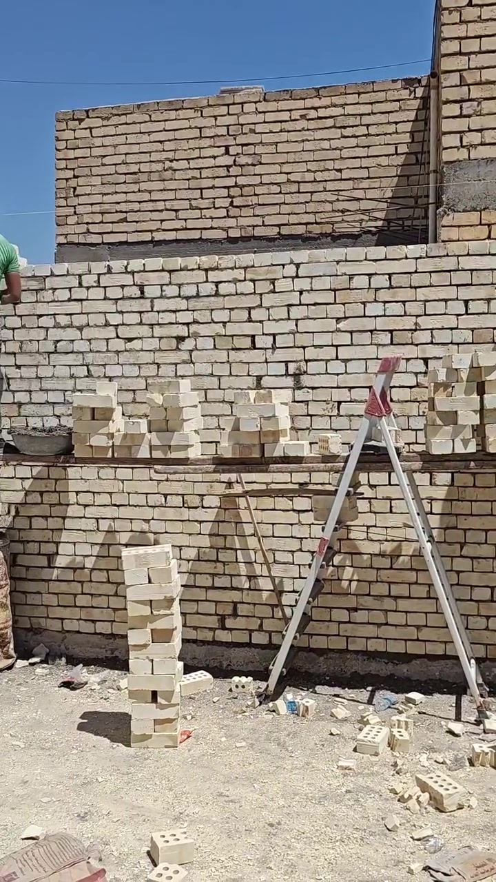 كادر أبو سمير المصري 🧱📐
الدقة، الترتيب، والسرعة في التنفيذ.
نبني بيوتكم بأحدث التصاميم وبأيدي مصرية خبيرة.
📍 بغداد - كادر مستعد لكافة أعمال البناء والترميم.
تواصل معنا وتدلل 📥 *********** #بغداد
