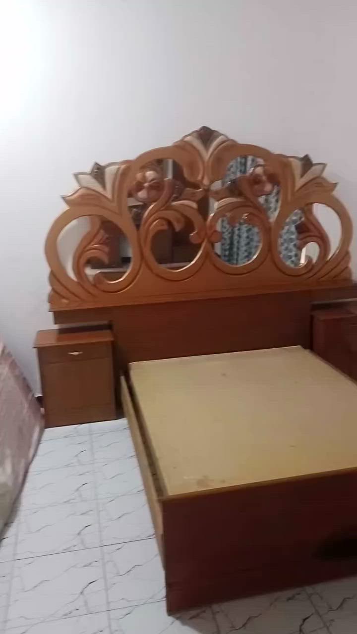 جربايه معه ملحقاته معه الدوشك ،***********زين القوس شارع المله
