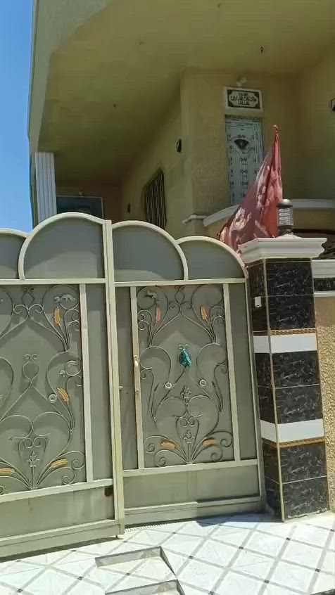 ياالله عرض جديد بيت للبيع
مساحه 330متر طابو ملك صرف حديث طابقين بناء طابوق وسعره معقول للشراي يراسلني خاص او يتصل ع الرقم *********** هيه بس الحديقه ترد الروح ماشاء الله عنوان بااشطيطه
