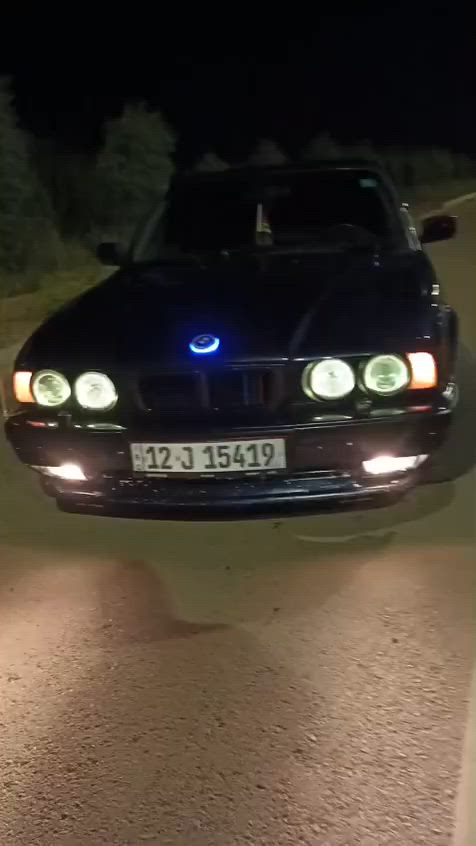للبيع ٥٢٥ لون نيلي رقم نينوى  انكليزي بسمي شرط الوكالة والتحويل محرك كير بشرط  فول فول اسليت شغال 
تبريد ثلج  تخم امامي وخلفي جديده  تخم تاير جديد سيارة جاهزه ما تصرف عليها الف دينار ***********رقمي بي واتساب مكان موصل  تلكيف  اكزوز رياضي على ريمونت  يعني ما تصرف عليها شي ابد اترايك بغداد صبغ عام جماليه فقط بدون ضرر السعر ٧٠بيها مجال
