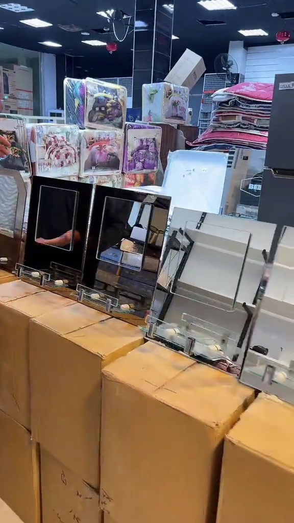 يبدأالدوام من الساعة ال8ونص صباحا لحد ال11 مساءًارقام الحجز  الرقم  *********** سعر التوصيل 🚚 بغداد5.000وكل المحافظات ب5.000 الف فقطالعنوان : بغداد الكريعات  مقابل حسينة للجوادين واتساب 🤌انتسكرام : https://www.instagram.com/alhadi__complex012?igsh=MWgybWRnb28xdnFkdg== فيس بوك : https://www.facebook.com/Alhadilibrary?mibextid=LQQJ4 #هاشتاق #عروض #تنزيلات #بلاش #لايك 
