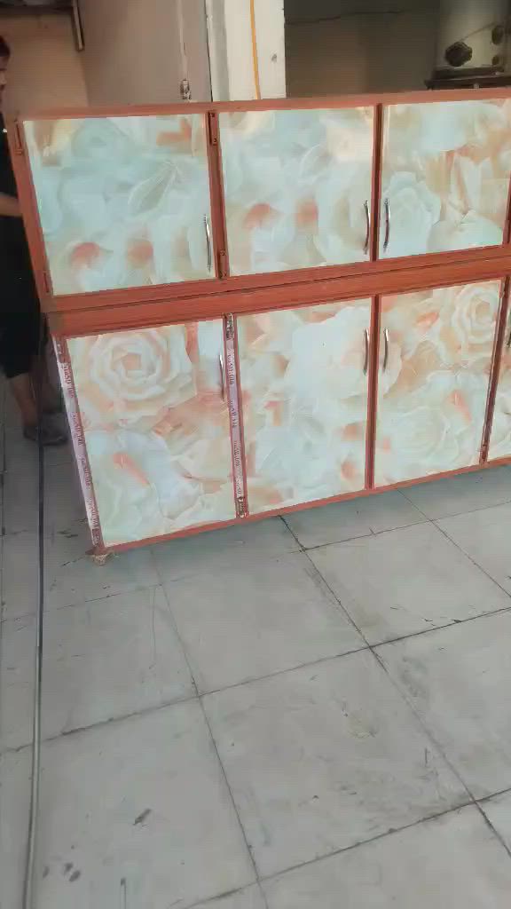 السلام عليكم
كونتر 4قطع
سعر 350قفل


**إذا كنت صاحب هذا الإعلان وتريد حذفه لأي سبب، رجاءا أرسل رسالة إلى الدعم الفني**