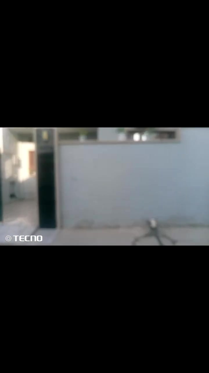 دار معروض للبيع قطاع فياض بناء جديد مساحه 100
***********
