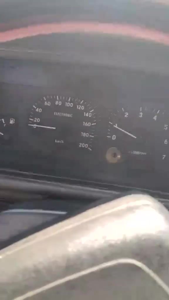 السلام عليكم
دايو برنس  للبيع  باسمي موديل ٩٤ 
محرك مفتوح حجم2000 كير عادي
كير محرك اكسل جدد لوك  شواصي جدد بشرط عل شركه١ بدون خياس بدون تصليح  تبريد ثلج مالتهه البلادي 🥶🥶
صدر امامي خلفي جديد تخم تاير دواخل عل بلاد بطاين كشنات جدد  دوشمه  مسجل سماعات فول كهربائيات فول ماكو شي طافي كلها شغاله   ترايهه يخبل تجي وتشوف بعينك 
مكان السياره بغداد الدورة   السعر. ٢٦ قفل
رقم الهاتف ***********. / ***********
