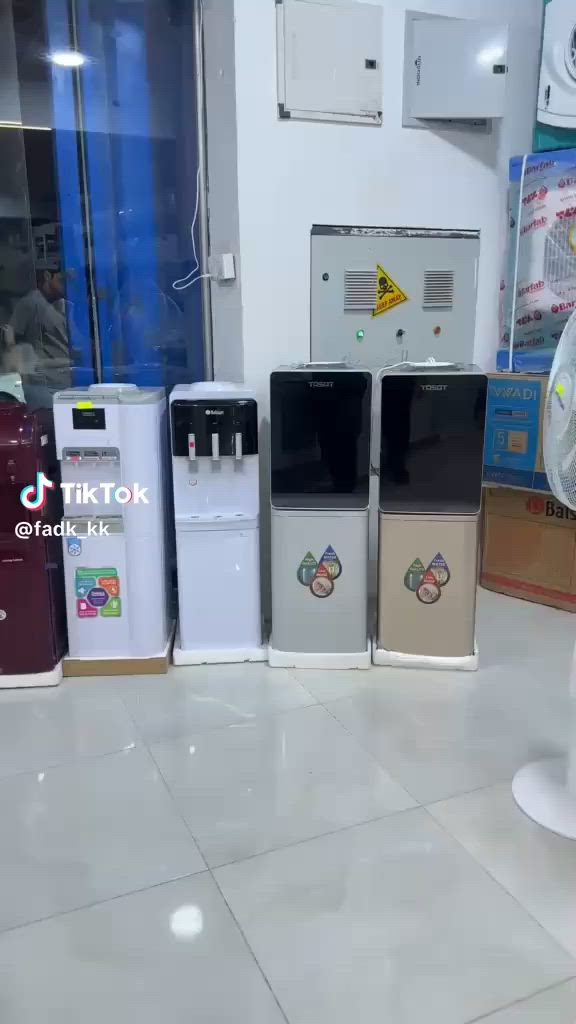 متوفر براد ماء بجميع الشركات..✅️.
3 حنفيات 

حار بارد معتدل 

شكل جامبو بلازما 

ضمان سنه 

جهاز حمايه داخلي 

توصيل مجاني داخل الديوانيه.


**إذا كنت صاحب هذا الإعلان وتريد حذفه لأي سبب، رجاءا أرسل رسالة إلى الدعم الفني**