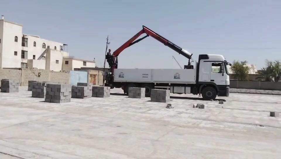 معمل بلوك سومر مركزي _ تجهيز بلوك درجة أولى والثانية العنوان : بغداد _ابو غريب _ يوجد نقل جميع مناطق ابو غريب.   الأستفسار 📞 *********** / ***********
