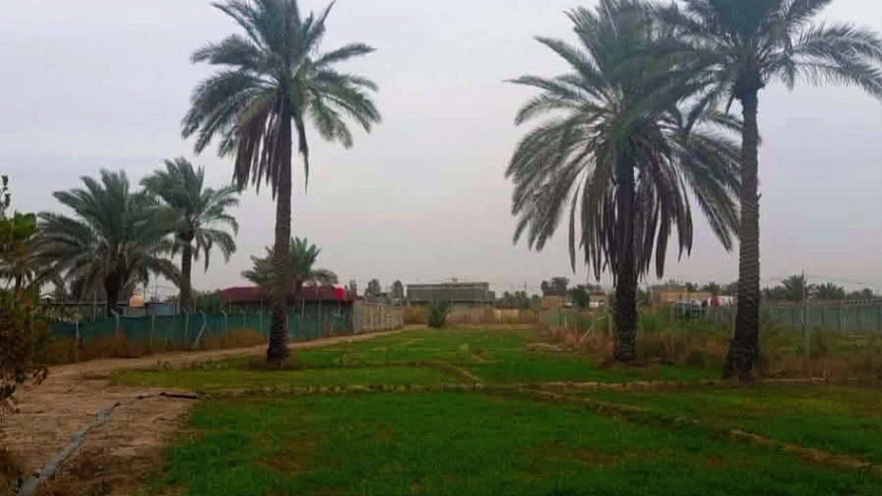 يا الله
السلام عليكم 
#ارض زراعيه للبيع 
المساحه دونم ونص كما موضح ب الصور
 السعر دونم 260 مليون 
#سند 25 تحويل مباشر ب اسمك 
#متوفر جميع الخدمات ماء  كهرباء مولدة شارع 
الموقع  حله شارع 100 الرابط بزل حجي علي تبعد عن شارع 100 العام 100 متر
للاتصال ***********
