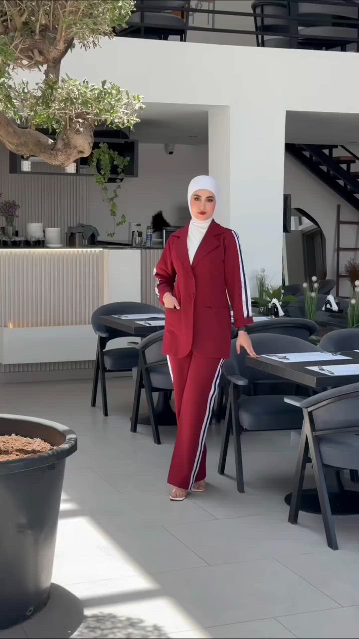 اوت فت  قطعتين 

القياسات /40 - 42 - 44 - 46 - 48 

طول الستره  ٨٥ سم ✨

الالوان 🌈

اسود 
ماروني 
بنفسجي 
بنفسجي غانق


**إذا كنت صاحب هذا الإعلان وتريد حذفه لأي سبب، رجاءا أرسل رسالة إلى الدعم الفني**