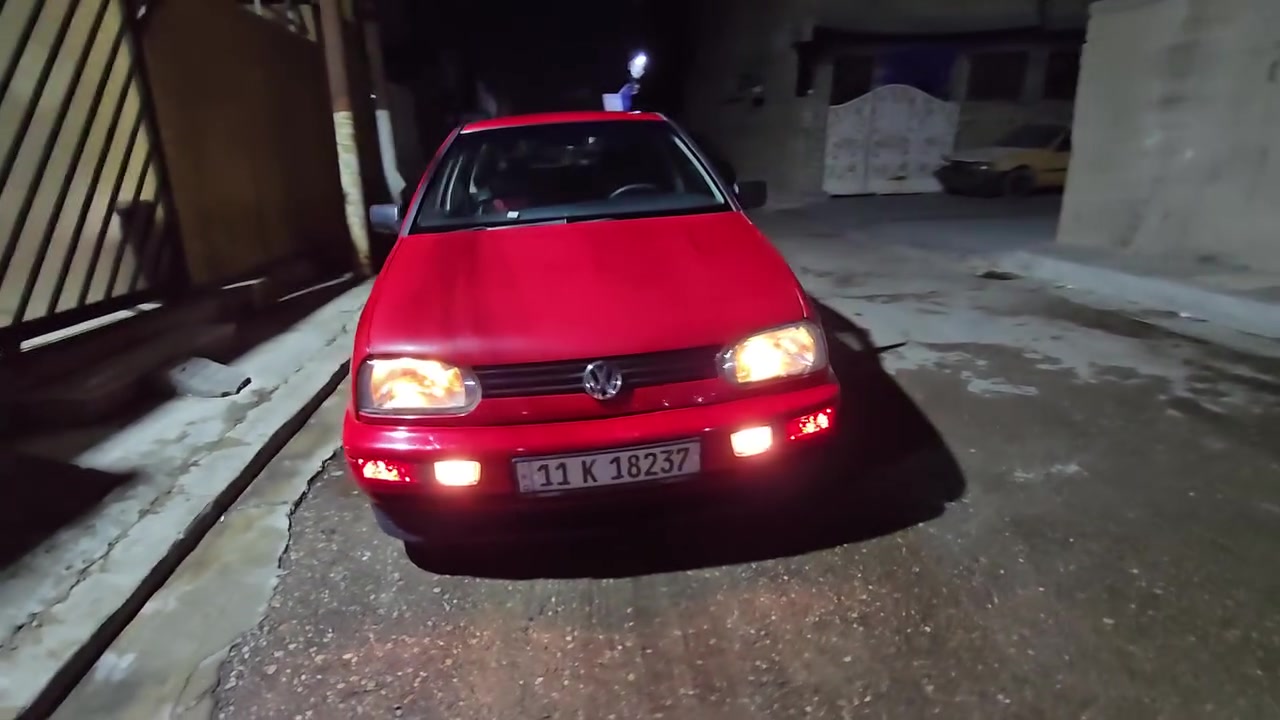 🚨 للبيع كولف MK3 موديل 1995 
🔥 محرك 2000 سي سي
⚙️ كير أوتوماتيك
❤️ لون أحمر مميز
🔒 سكيورتي

✅ السيارة جاهزة بالكامل وما تحتاج فلس:
❄️ تبريد ثلج
🔧 حدادية ممتازة
🛞 تخم تايرات جديد
🛞 سبير جديد
✨ رنكات BBS فضية على الأربع جهات، تعطي السيارة منظر رياضي وجذاب.

📄 رقم بغداد وباسمي، والتحويل خلال ثاني يوم.
📍 الموقع: بغداد – الزعفرانية.

السيارة استخدام مرتب، فحصها بأي مكان يعجبك، وجاهزة للاستخدام  للجادين فقط، والبيع من صاحبها مباشرة.
للتواصل مراسلة خاص أو اتصال. *********** 
السعر 55 و بيها مجال
