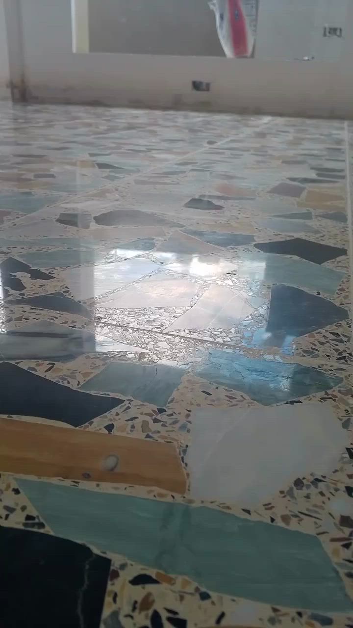 جلي و تنظيف و تلميع كافة أنواع الأرضيات كاشي مرمر مكان العمل موصل و أطرافه ( *********** ) ( *********** )
