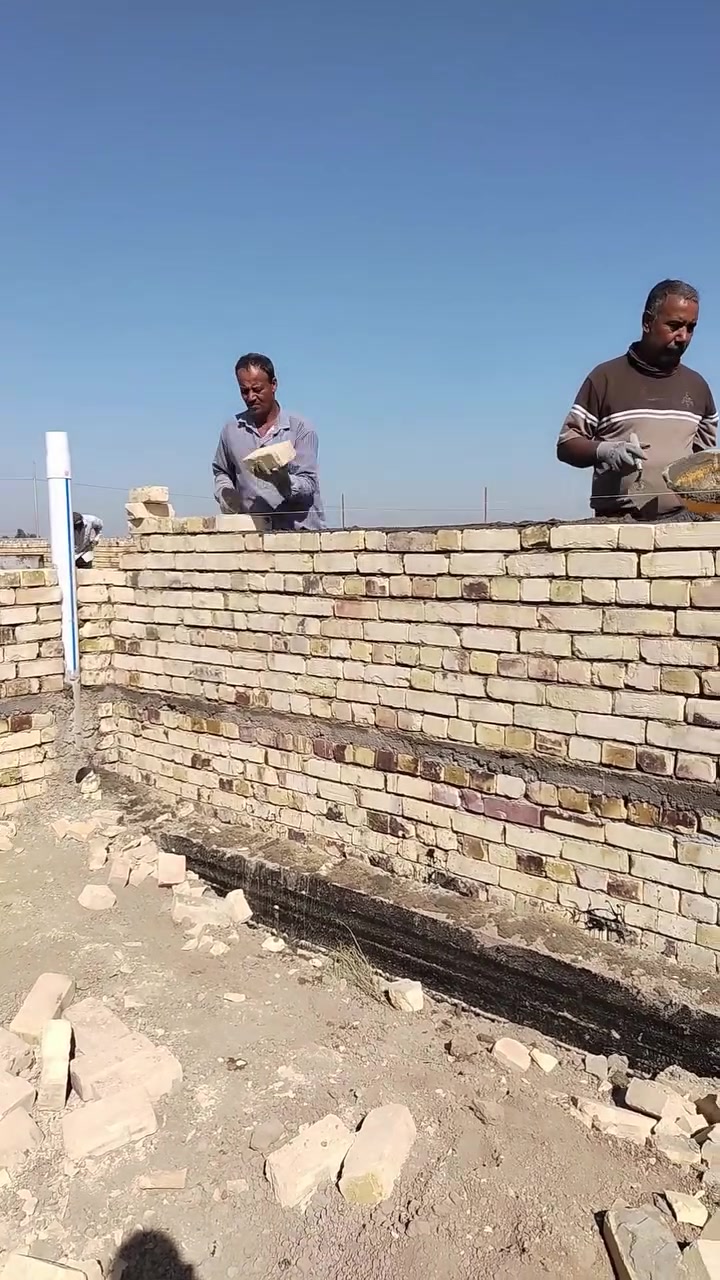 خلفةبناء درجه اولى بناء طابوك بناءفرمستون بناء البلوك العنوان الديوانية ***********
