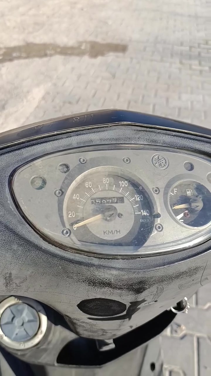 ماكس ثعلب للبيع الدراجه مال حاويه ماصارلي شكم شهر من طلعتها من الوكيل على وضعيه الشركه شرط سبانه ماواصله للمكينه +ضايفلها كلج وقايش رياضي +كابريتر وجوينها جدد +بلك جديد +كفرات ختم واحد حتى الاشاير والسوادات وحتى فلتر الشوته مختم و كهربائياتها كلها شغاله مكانها نجف شارع المطار  السعر 700 وبيها مجال ***********
