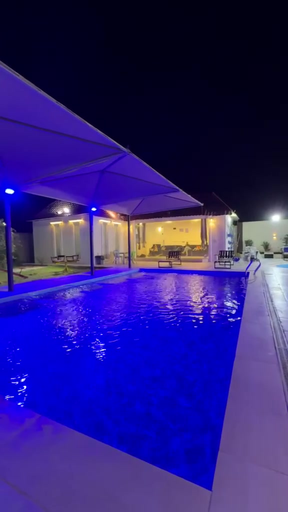 مزرعة درة بلد الترفيهية 💎
~~~~~~~~~~
سعر الايام العادية🤩

مساحة المزرعة ١٥٠٠ متر

🔹وكما تحتوي المزرعة على 🔹
( بيت متكون من)
💎 صالة كبيرة مؤثثة مكيفة طول فترة الحجز ❄
💎 غرفة نوم مؤثثة مكيفة ❄ طول فترة الحجز
💎 مسبح للكبار وأخر للصغار 🏊♂️🏊♂️
💎 مطبخ  مجهز بالكامل 
💎 حمامات شرقي - غربي
💎 ألعاب أطفال متنوعة ومراجيح 
💎 طاولة لعب منظدة 
💎 جلسة خارجية حديثة
💎 حديقة كبيرة 
💎 شواية 
💎منضدة للكبار 
💎 فيشة
💎 مولد كبير كهرباء ٢٤ تشغيل ذاتي (اوتماتيك )
سبالت مكيفات ٢٤ ساعه 
💎 انترنيت 
💎 ملعب خماسي 
مساحة المسبح 10م ×6م بعمق 1.5 متر ونصف
عدد الاشخاص المسموح للعوائل٢٠ نفر 
عدد الاشخاص المسموح بيهم للشباب ١٤ نفر
بــلــد : قريبة من مرقد الإمام السيد محمد ( ع )
🌹تثبيت الحجز عن طريق تحويل نصف المبلغ 🌹
للحجز المراسلة حصرا على الواتساب ***********
