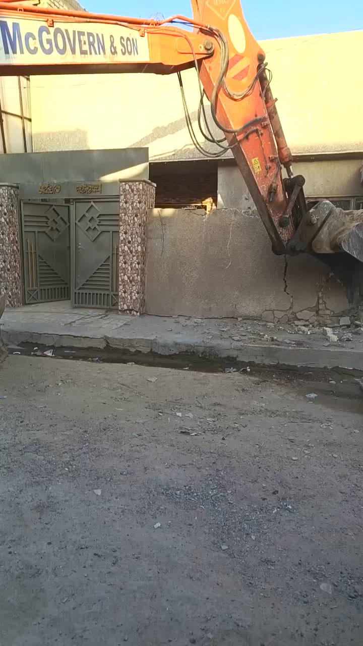 *********** مستعدون لهدم تفليش الدور والبنايات ورفع الانقاض وقطع البيوت المشتركه بأنسب ألأسعار
