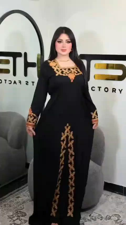 كشمير مطاط دبل كلوش حزام بالظهر 🔥 

تطريز غباني طويل  🔥

القياسات L XL XXL 

اقل طلب درزن

https://t.me/h1t4o
ازياء توته


**إذا كنت صاحب هذا الإعلان وتريد حذفه لأي سبب، رجاءا أرسل رسالة إلى الدعم الفني**