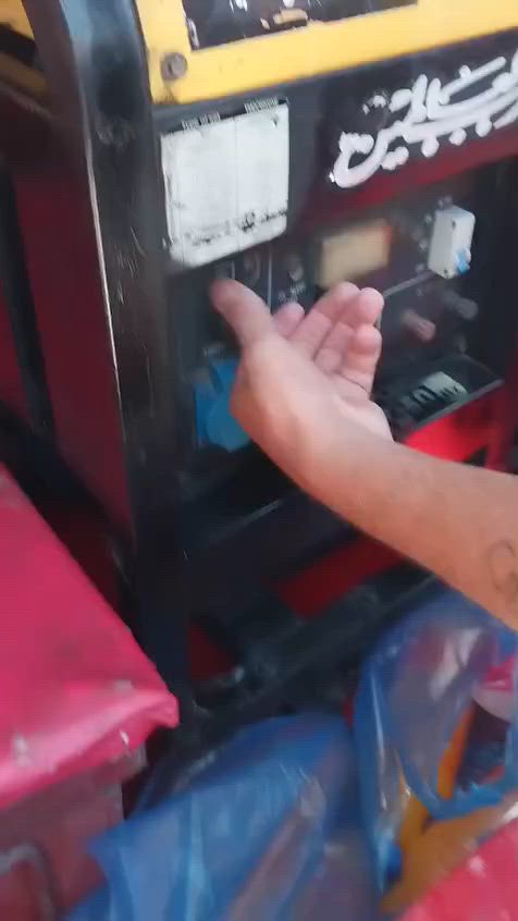 مولد ٥ كيفي كاما ملر جانت مظمومة جديد شرط ماطابة مصلح ٦٥٠ سعره حي الفرات ***********شراي يخابر مايشتري لايتعبني والباب اول معروفة من شاصي بس الأصلي يجي ثقيل

