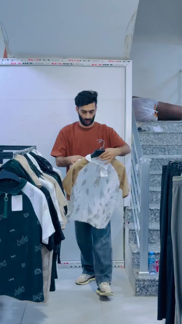 وصل من جديد تراك البرمودا موديل ألسنه و جديد ياخه و تخبل والعنوان محل موصل حي فلسطين قرب شارع المسبح  ازياء الأصدقاء 5  #تابعو #صفحه #حبايب


**إذا كنت صاحب هذا الإعلان وتريد حذفه لأي سبب، رجاءا أرسل رسالة إلى الدعم الفني**