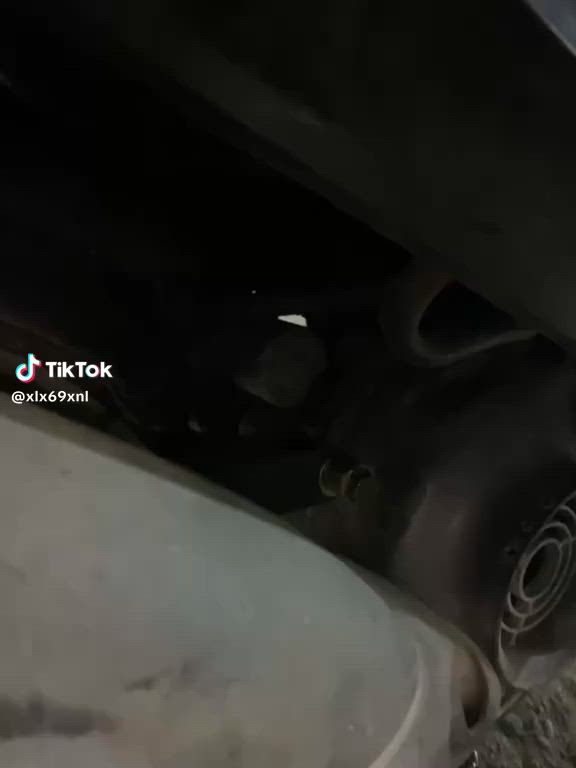 يالله ماكس عدله للبيع مكفوله من تاير لتاير ب650لف وبيهه مجال مامتواجد فيس ***********

