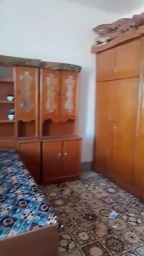 سلام عليكم غرفه احطاطه للبيع وبسعر مناسب ٦٥٠ للاستفسار ***********
