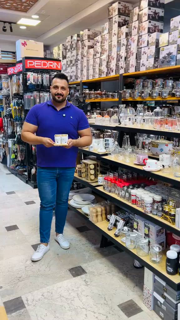 ✨ سيت مملحة قطعتين مع علبة كلينس ✨ أضيفي لمسة من الأناقة والترتيب إلى مطبخك أو سفرتك مع سيت المملحة العملي والمميز. ✅ مملحتان بتصميم أنيق وعصري ✅ علبة كلينس لحفظ المناديل أو المستلزمات الصغيرة ✅ جودة عالية واستخدام عملي يومي ✅ مثالي للمطبخ، السفرة، والضيافة ‎العنوان: زيونة – قرب صالون سامو ومركز الشابندر ‎💬 راسلنا مباشرة على الواتساب واحجز طلبك الآن 👇 https://wa.me/9647710090950 ‎📲 خدمة الزبائن: *********** ‎📞 للشكاوى: *********** ‎📱 حمّل تطبيق فيلا واطلب بكل سهولة: ‎🤖 أندرويد: https://play.google.com/store/apps/details?id=com.clicklive.villa ‎🍎 آيفون: https://apps.apple.com/app/id1600558235 ‎🚚 خدمة التوصيل متوفرة: بغداد – جميع المحافظات ‎🔥 سارع قبل نفاد الكمية! ‎#عروض #ترند #خصومات #تخفيضات #منزلية 
