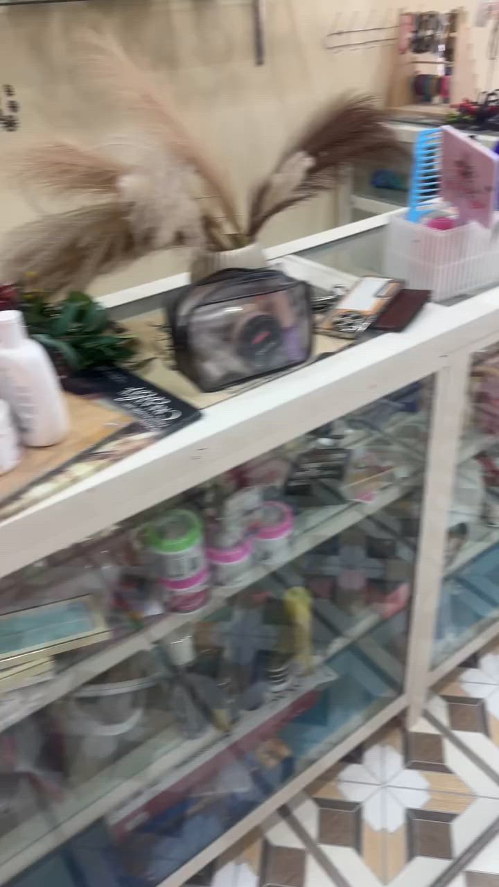 تخم ب١٥٠ وبي مجال
كوزمتك ب١٠٠ وبي مجال مليكانات ٢٥ الوحده وبيهه مجال اذا كولهم  عددهن ٥


**إذا كنت صاحب هذا الإعلان وتريد حذفه لأي سبب، رجاءا أرسل رسالة إلى الدعم الفني**