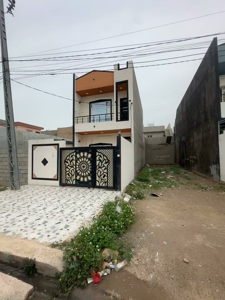 سلام عليكم للبيع طابو صرف مساحته ١٠٠ بال ٥٥ شارع ٢٠ للستفسار ***********  موضح كلشي بالفيديو سعر على الخاص او مراسله وات ساب
