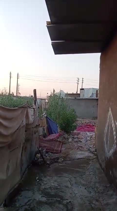 سلام عليكم شباب بيت على المشروع بل تجاوز المساحه ١٠٠متر  الشراي يتصل عله هاذ الرقم ***********
