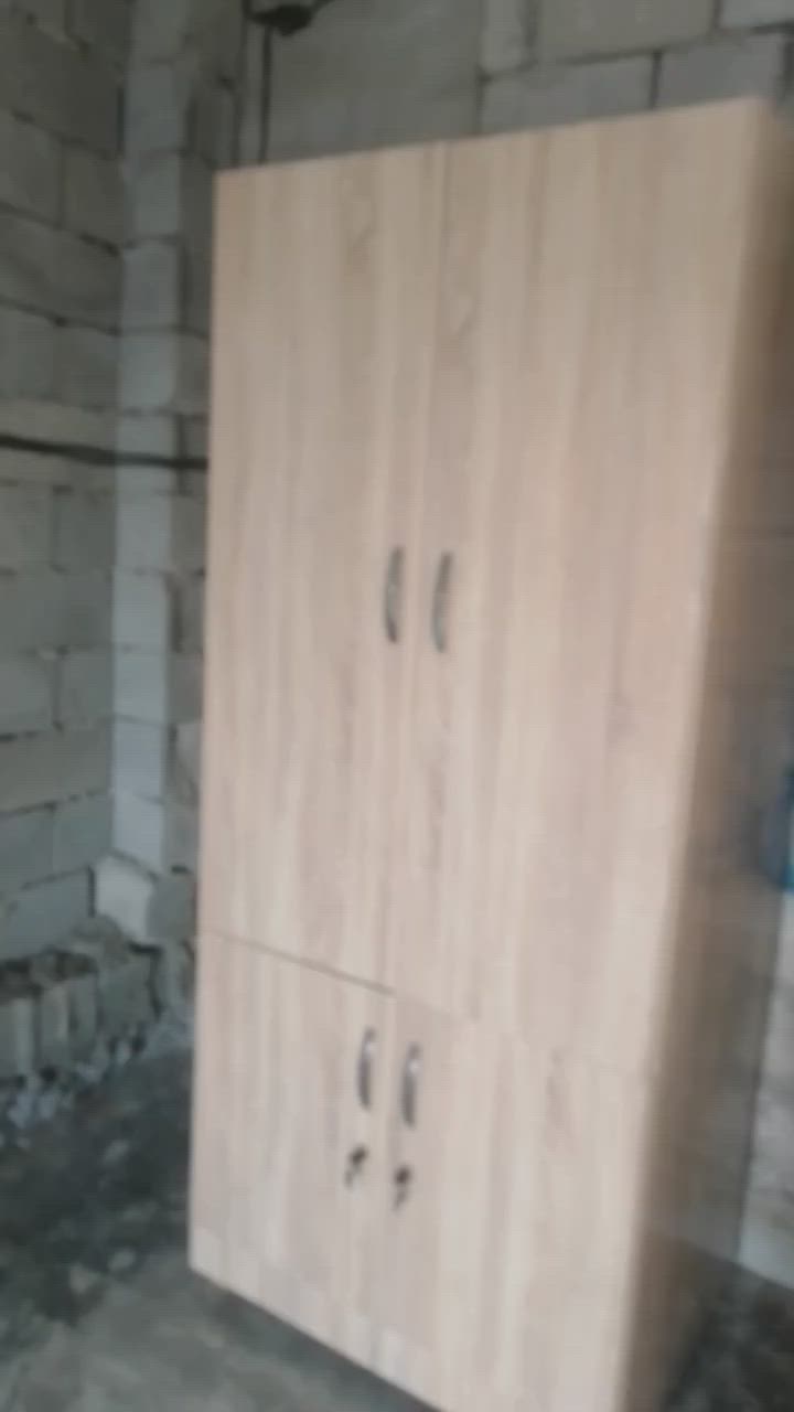 ***********
