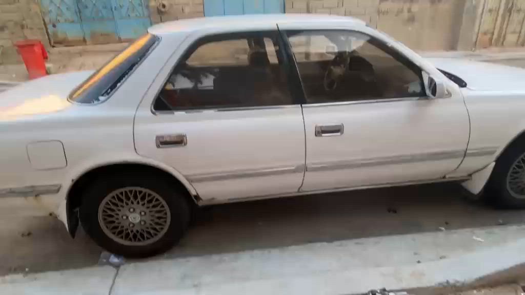 سياره كرسته مكفوله سنويه مامنتيه تحويل مباشر باقي التفاصيل بالفيديو ***********

